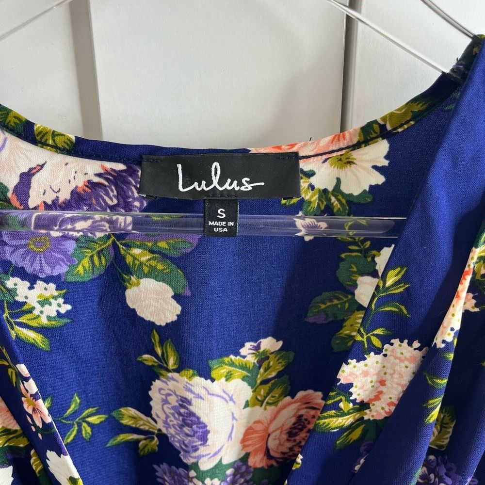 Lulu’s That’s A Wrap Navy Blue Floral Print Long Sleeve Wrap Dress NWT small - Picture 8 of 11
